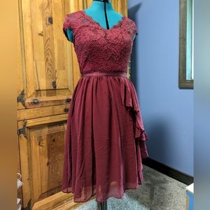 Wedtrend Dress. Size S Chiffon skirt, lace top